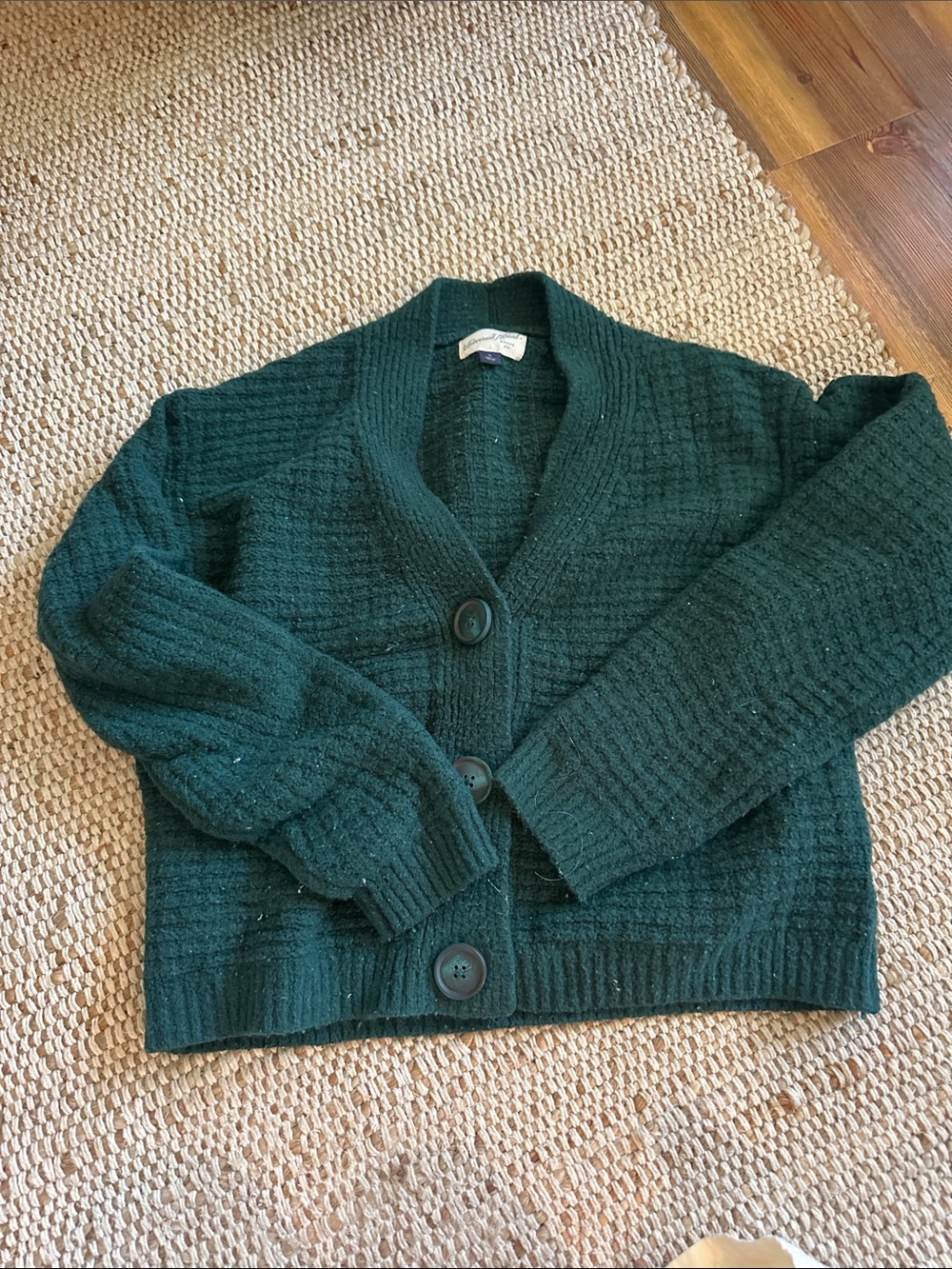Universal Thread Dark Green Button-Front Knit Cardigan